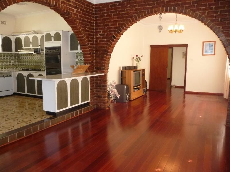 4 Hurstville Road, Hurstville NSW 2220