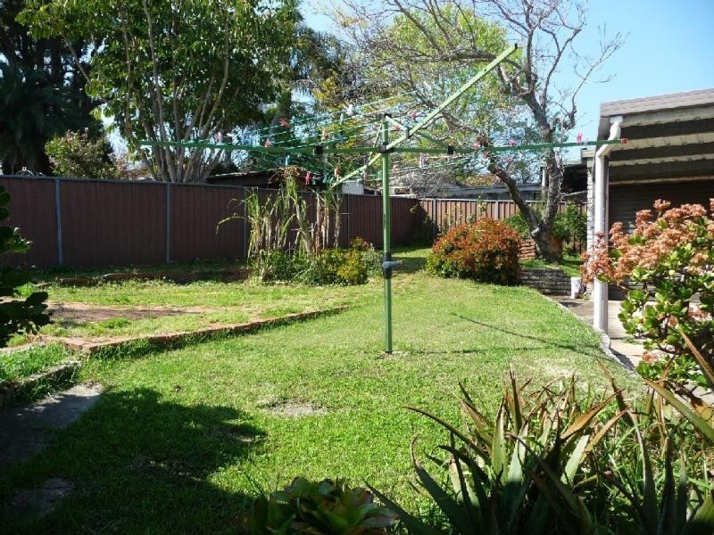 4 Hurstville Road, Hurstville NSW 2220