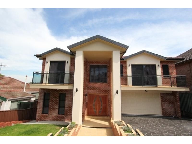 11 Maher Street, Hurstville NSW 2220