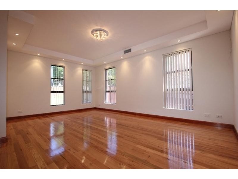 11 Maher Street, Hurstville NSW 2220