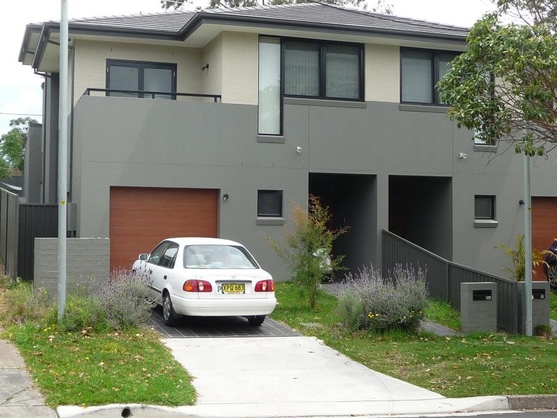 23A Lawrence Street, Peakhurst NSW 2210