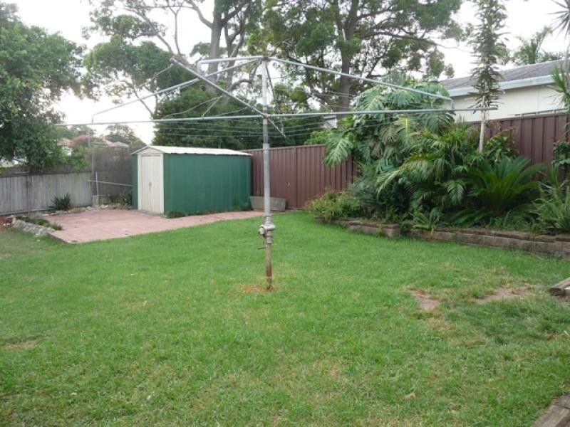 38 Allambee Crescent, Beverly Hills NSW 2209