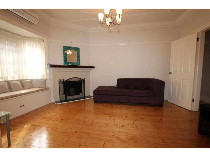 76 Beronga Avenue, Hurstville NSW 2220