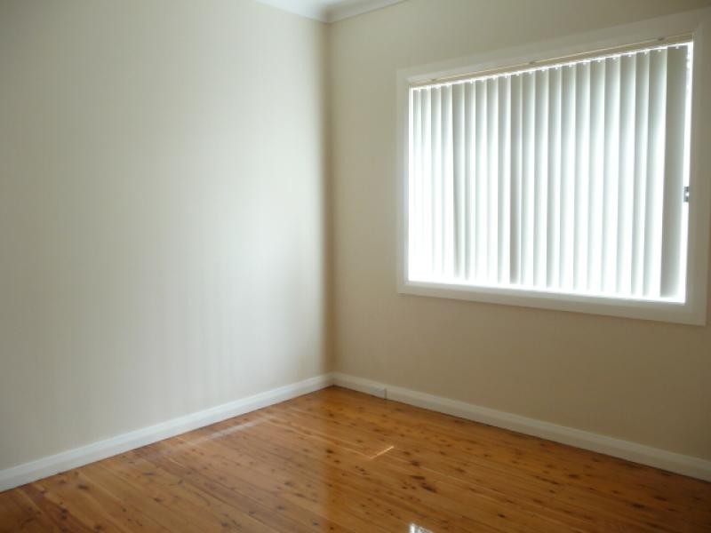 39 Caroline Street, Kingsgrove NSW 2208