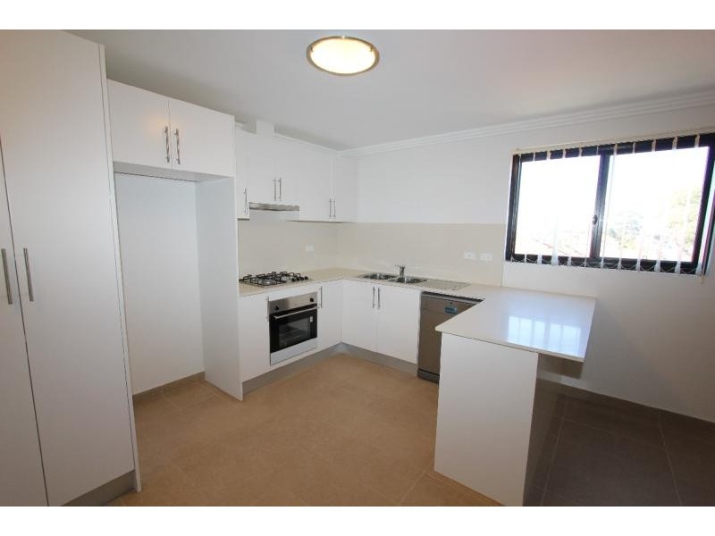 5/94 Cronulla Street, Carlton NSW 2218