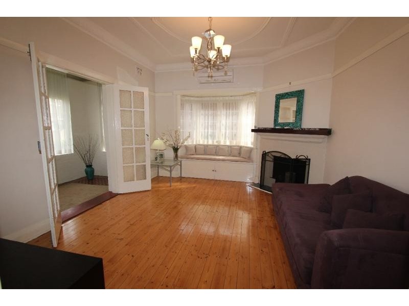 76 Beronga Avenue, Hurstville NSW 2220