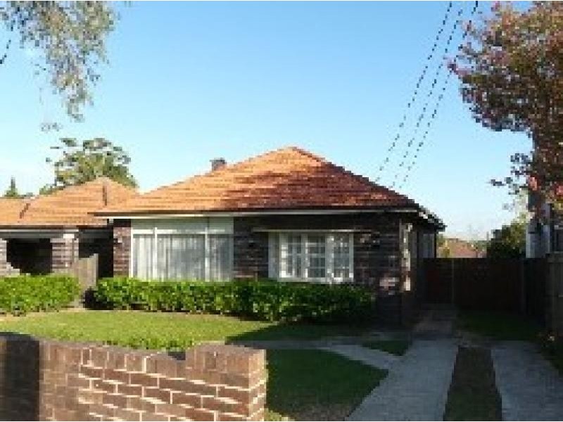 76 Beronga Avenue, Hurstville NSW 2220