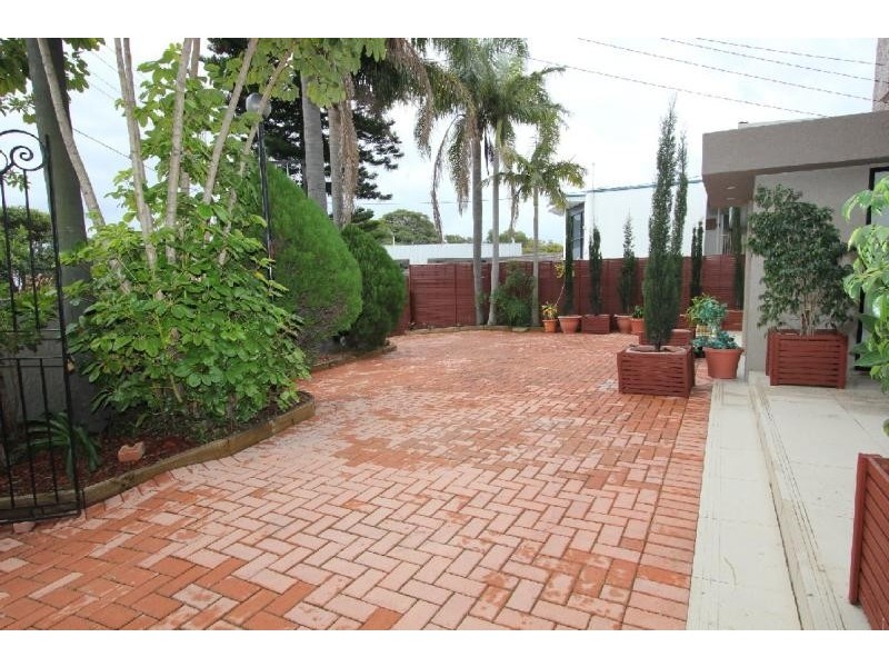 632 Forest Road, Bexley NSW 2207