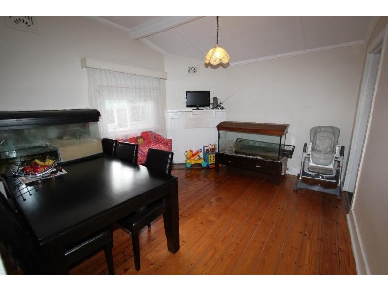 144 Woids Avenue, Carlton NSW 2218