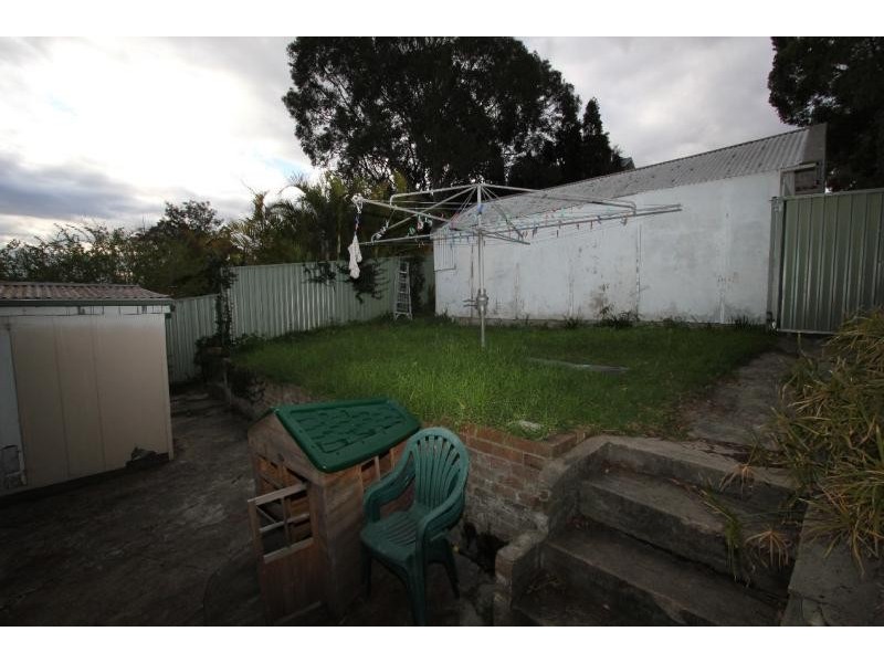 144 Woids Avenue, Carlton NSW 2218