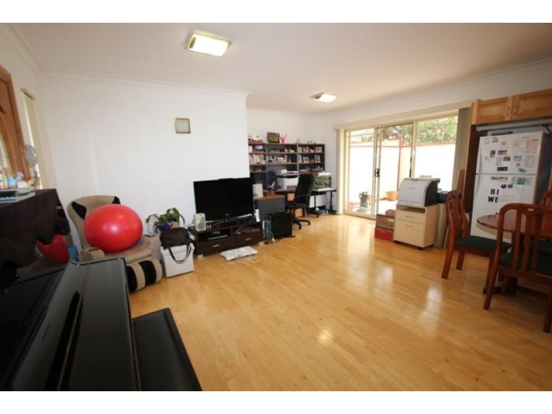 3A/79 Hillcrest  Avenue, Hurstville Grove NSW 2220