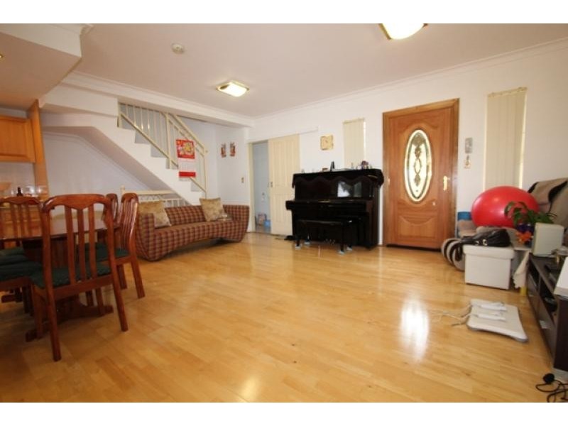 3A/79 Hillcrest  Avenue, Hurstville Grove NSW 2220