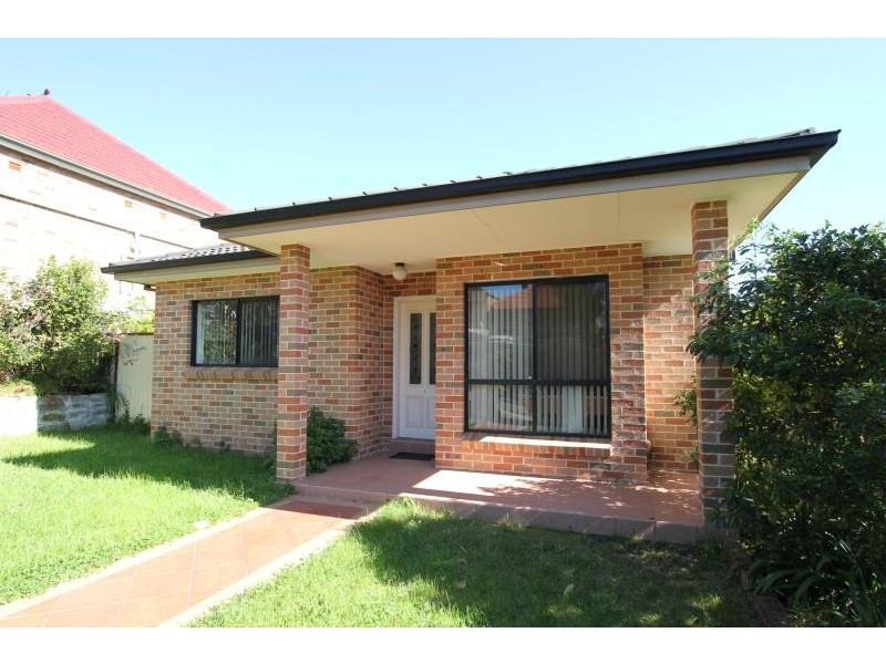 1/76 Washington Street, Bexley NSW 2207