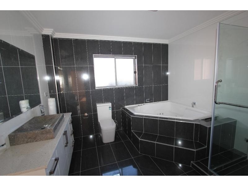 7 Warraba Street, Hurstville NSW 2220