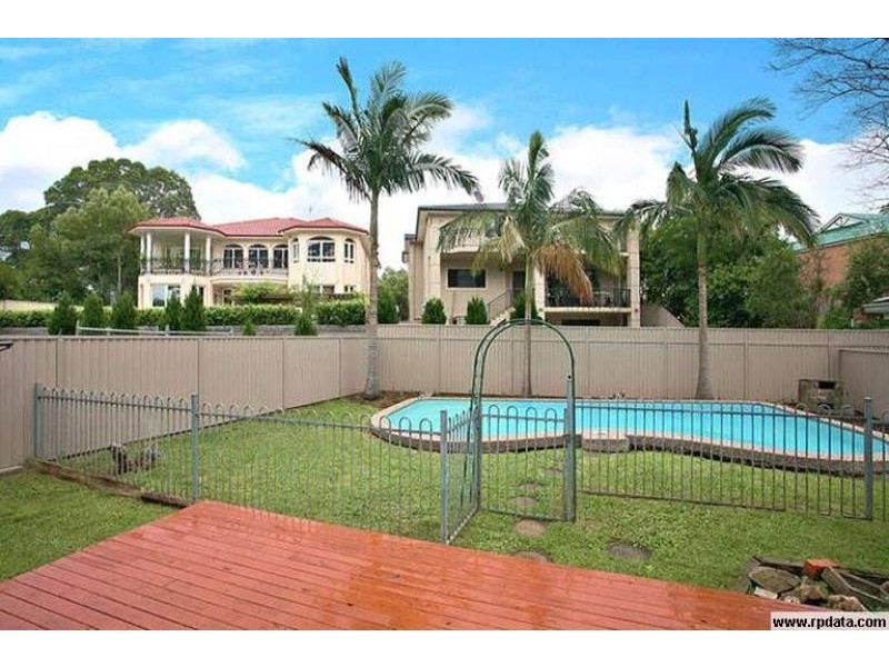 36 Romani Avenue, Hurstville NSW 2220