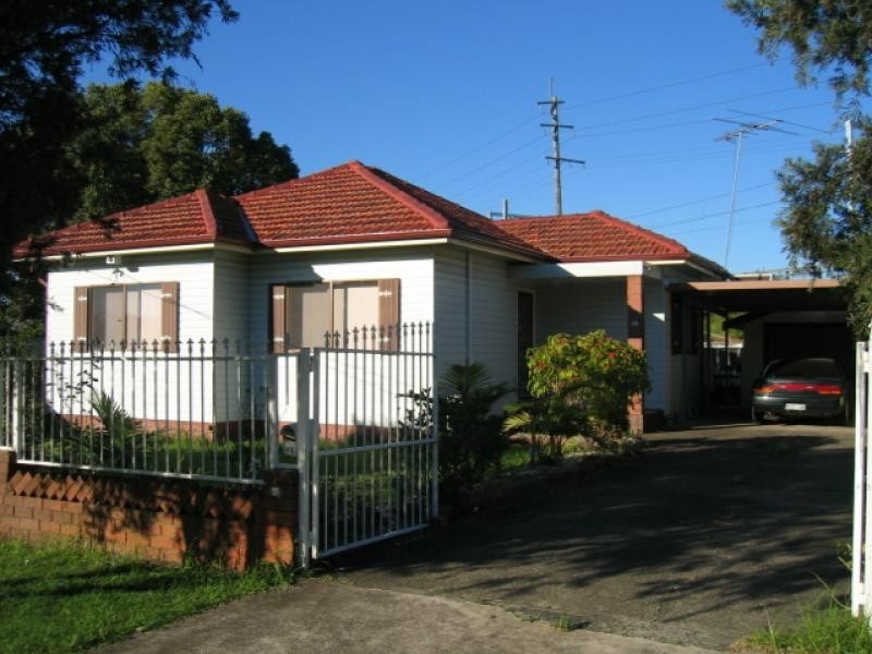 43 LIVINGSTONE ROAD, Lidcombe NSW 2141