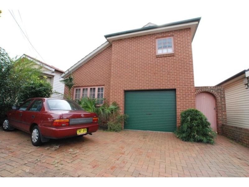 16 WELLINGTON ROAD, Auburn NSW 2144