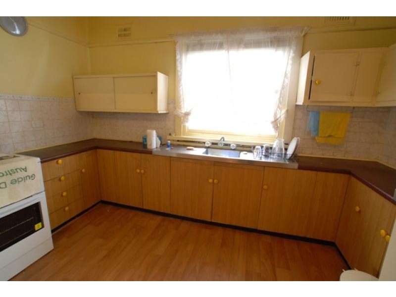 298 CHISHOLM ROAD, Auburn NSW 2144