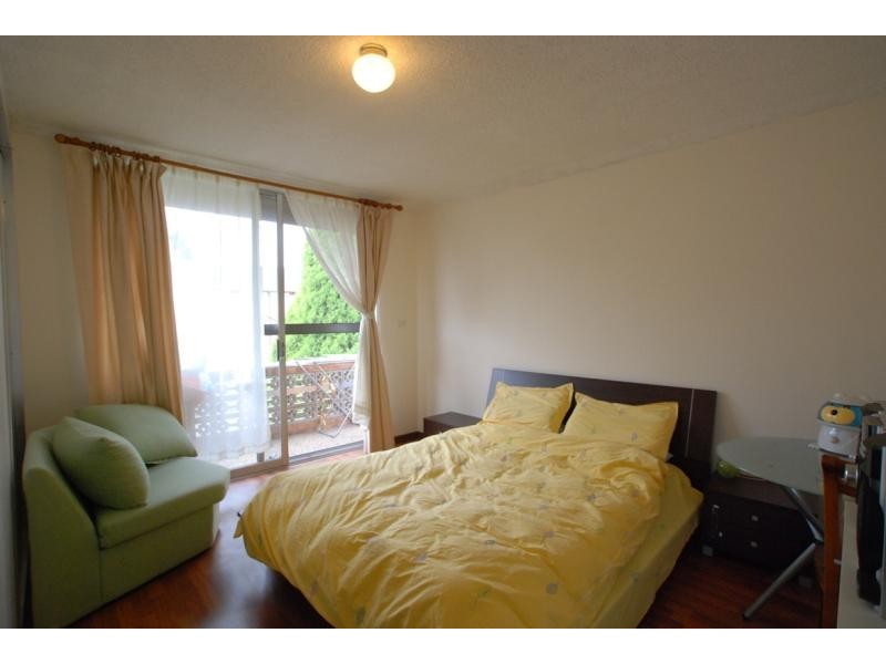 13 Doodson Avenue, Lidcombe NSW 2141