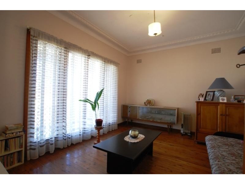 49 Wyatt Avenue, Regents Park NSW 2143