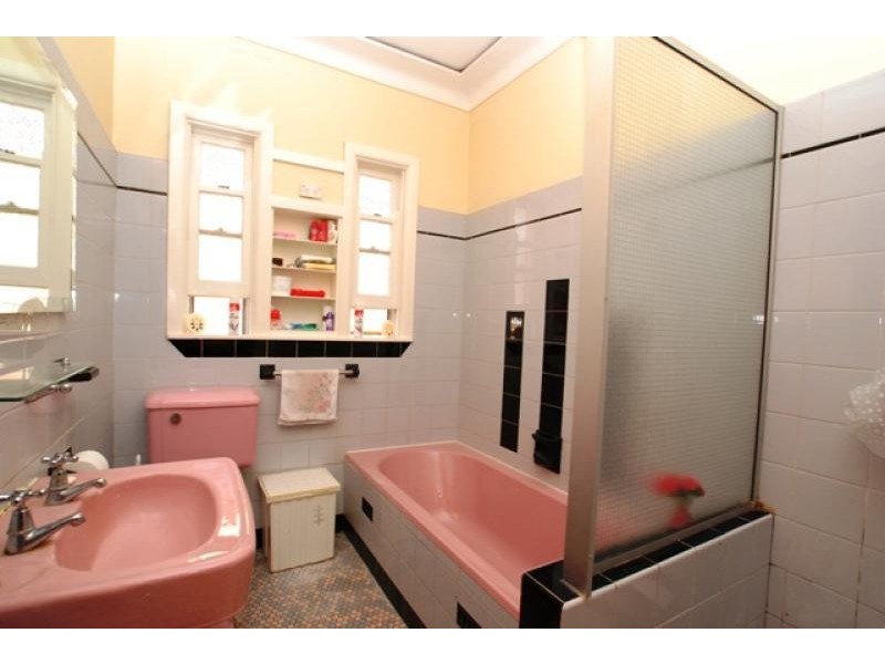 49 Wyatt Avenue, Regents Park NSW 2143