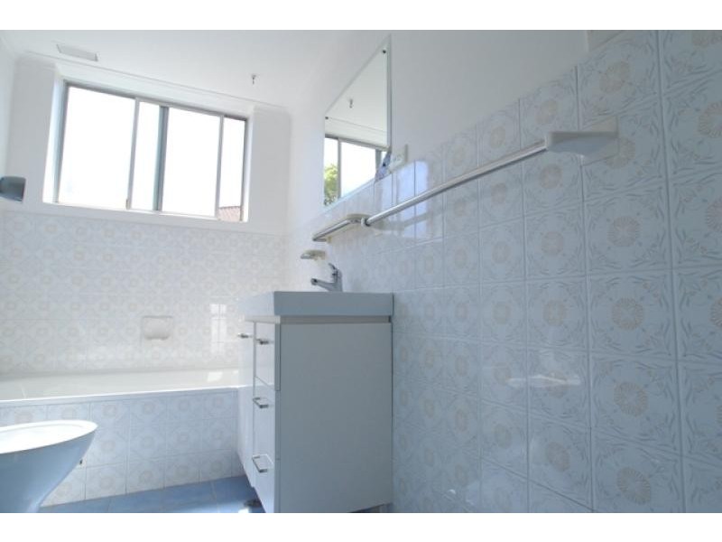 13 Doodson Avenue, Lidcombe NSW 2141