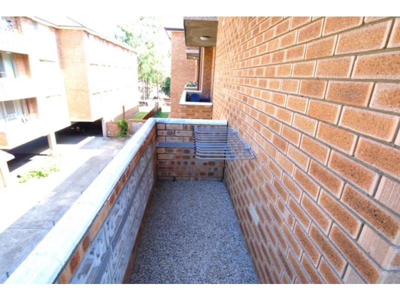 13 Doodson Avenue, Lidcombe NSW 2141