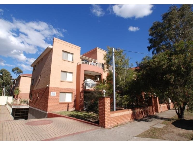 33-37 Livingstone Road, Lidcombe NSW 2141