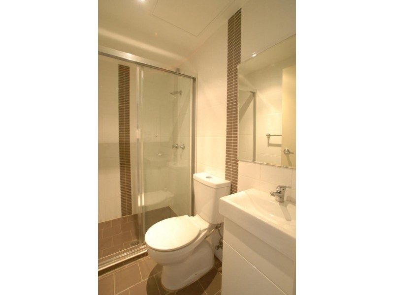 10/8-10 Northumberland Road, Auburn NSW 2144