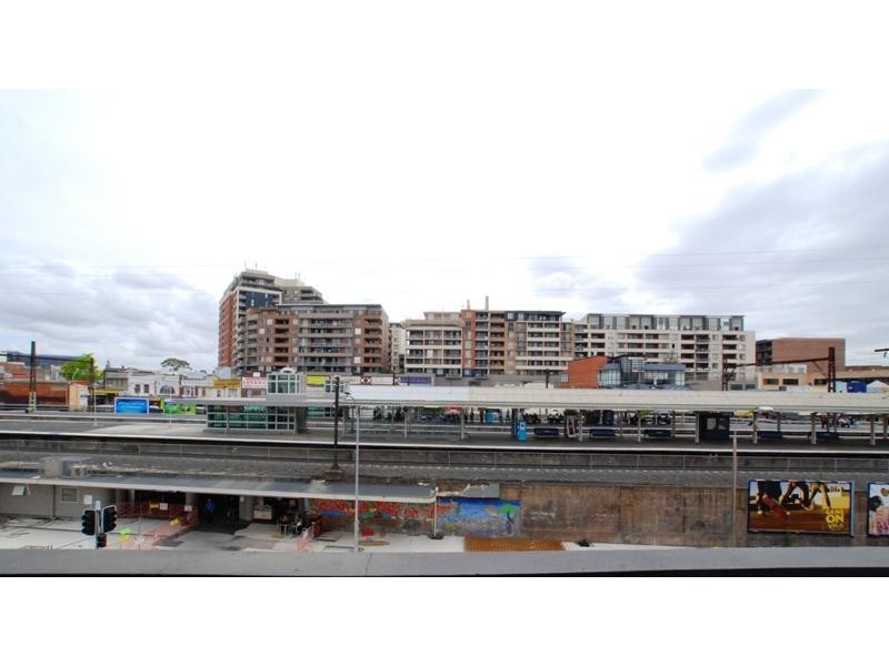 10/8-10 Northumberland Road, Auburn NSW 2144