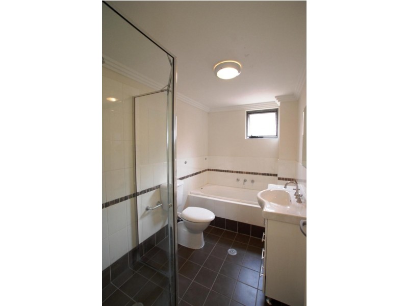 2/108 Woodburn Road, Berala NSW 2141