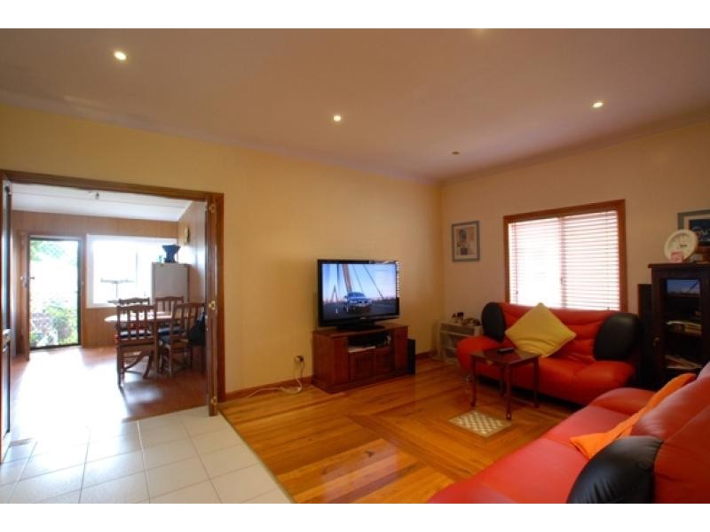 89 Amy Street, Regents Park NSW 2143