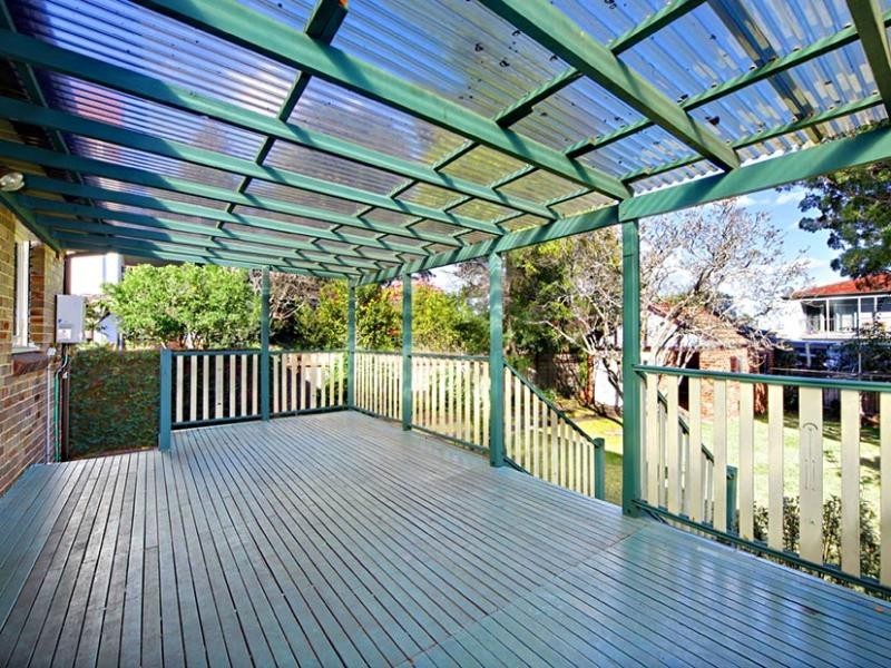 64 DICKSON AVENUE, West Ryde NSW 2114