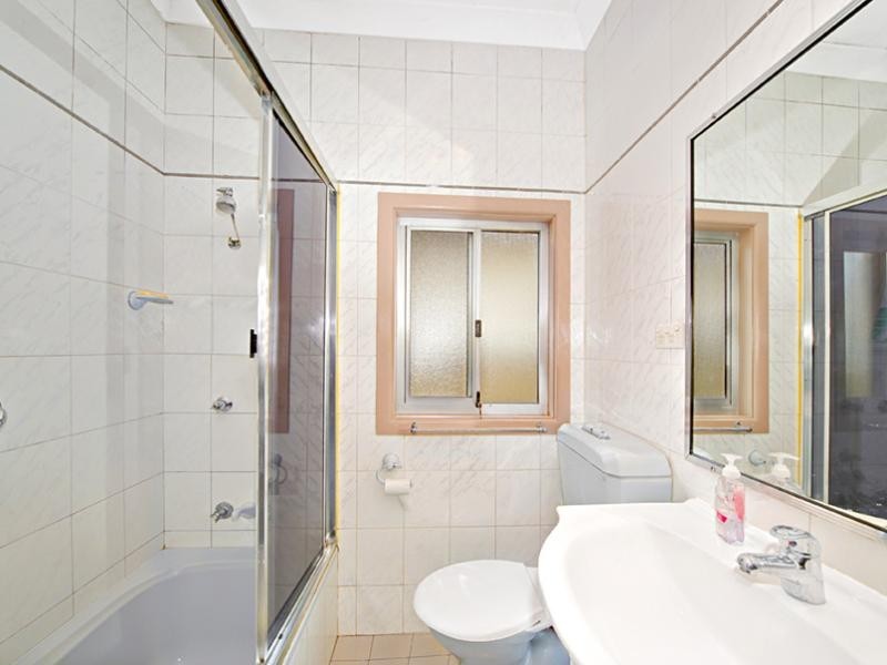 97 Amy Street, Regents Park NSW 2143