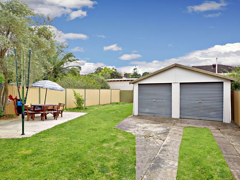 97 Amy Street, Regents Park NSW 2143