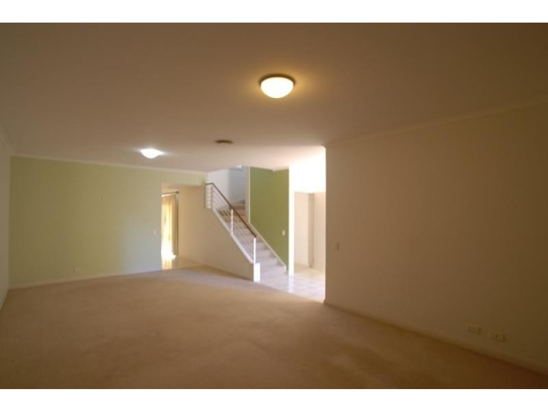 14 MOULTON AVENUE, Newington NSW 2127