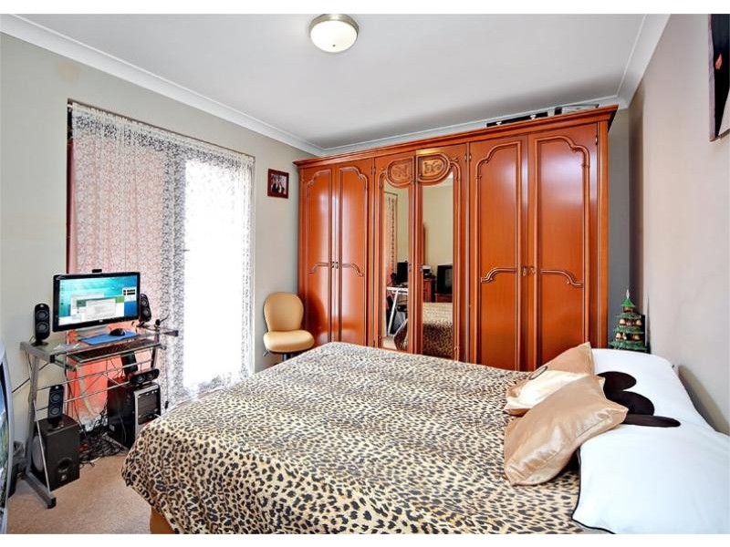 8/22 Hardy Street, Fairfield NSW 2165