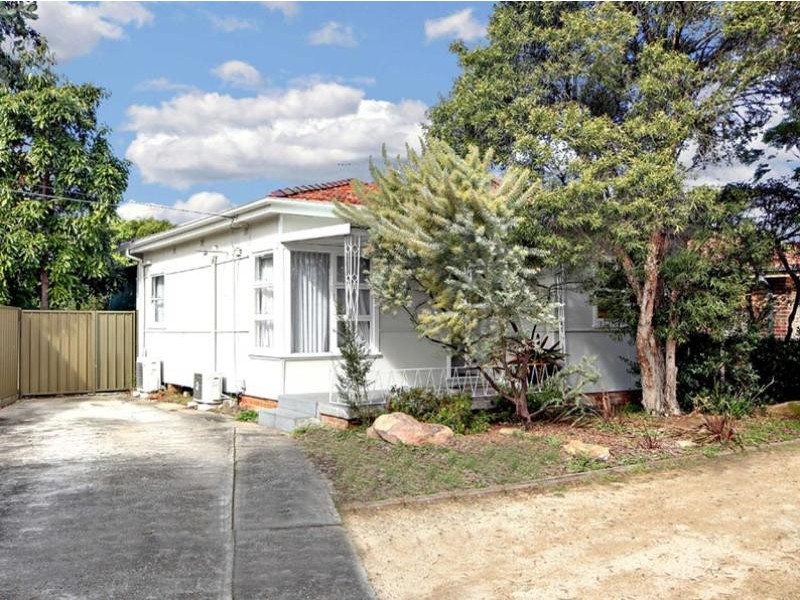 18 Brenda Avenue, Lidcombe NSW 2141