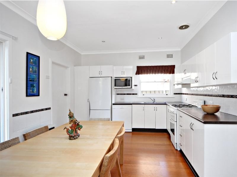 18 Brenda Avenue, Lidcombe NSW 2141