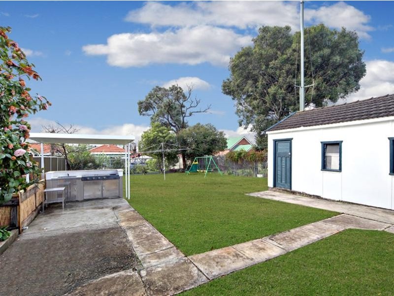 4 Frampton Street, Lidcombe NSW 2141