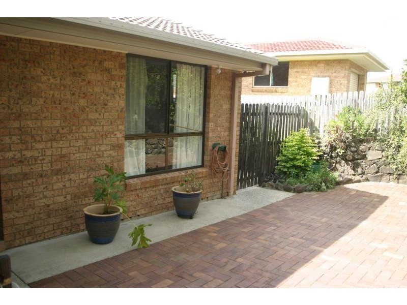 Unit 2/24 Barr Scott Drive, Lismore Heights NSW 2480