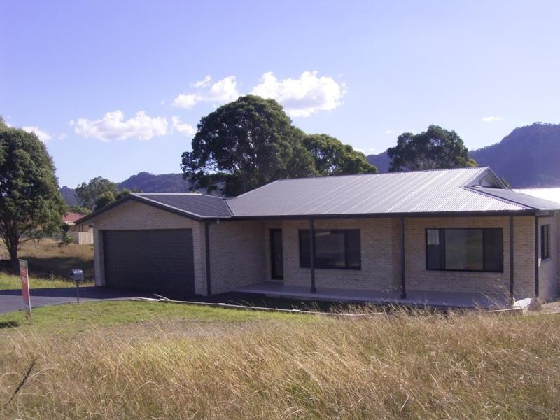 9 Sheddon Close, Gloucester NSW 2422