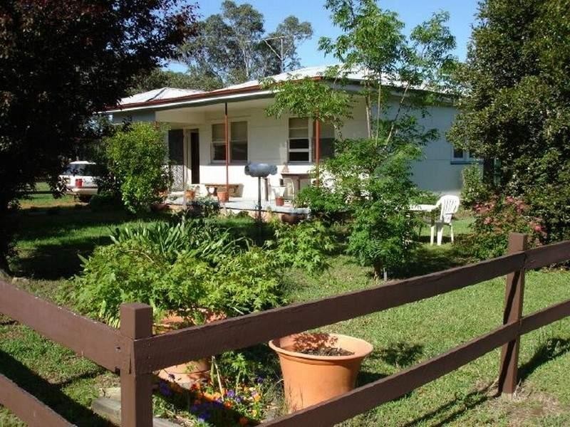 15 DUNMORE STREET, Barrington NSW 2422