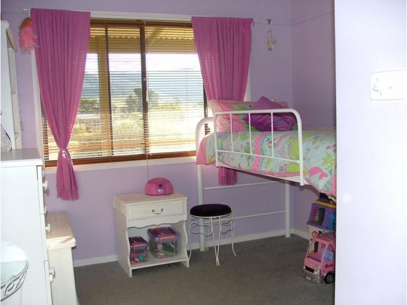 15 Craven Close, Gloucester NSW 2422