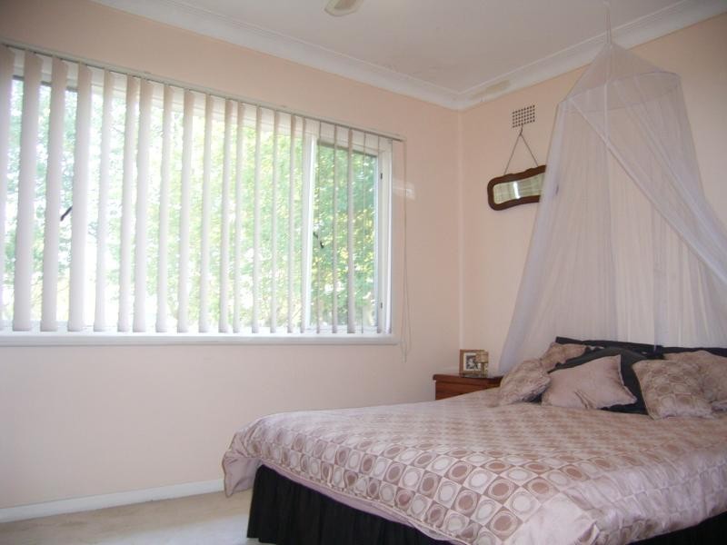 9 ELLIOTT STREET, Gloucester NSW 2422