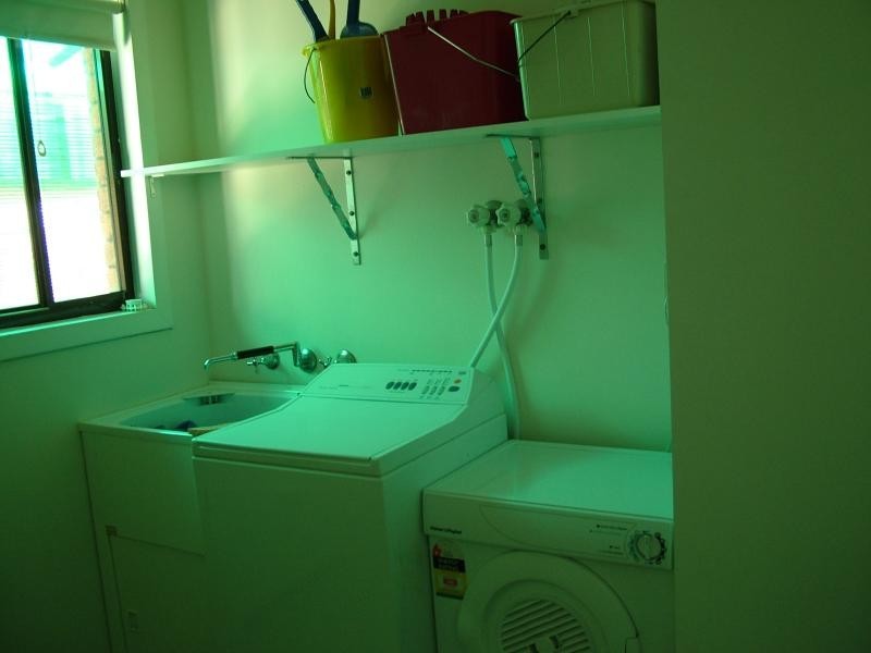 27 RAVENSHAW STREET, Gloucester NSW 2422