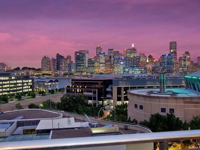 24 Point Street, Pyrmont NSW 2009