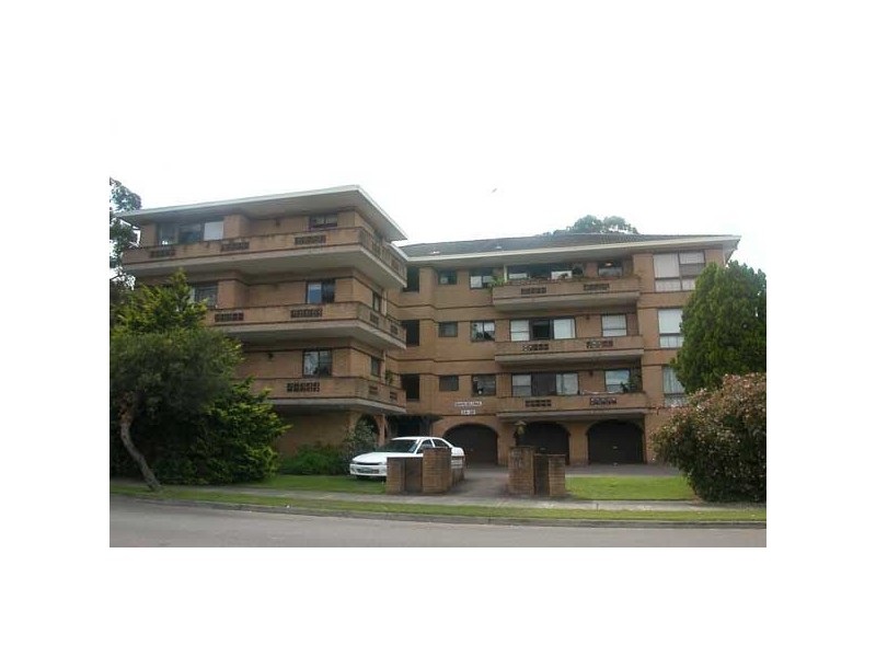 24 Jubilee Avenue, Carlton NSW 2218