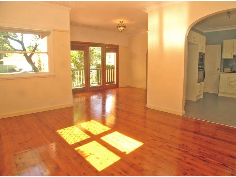 321 Taren Point Road, Caringbah NSW 2229