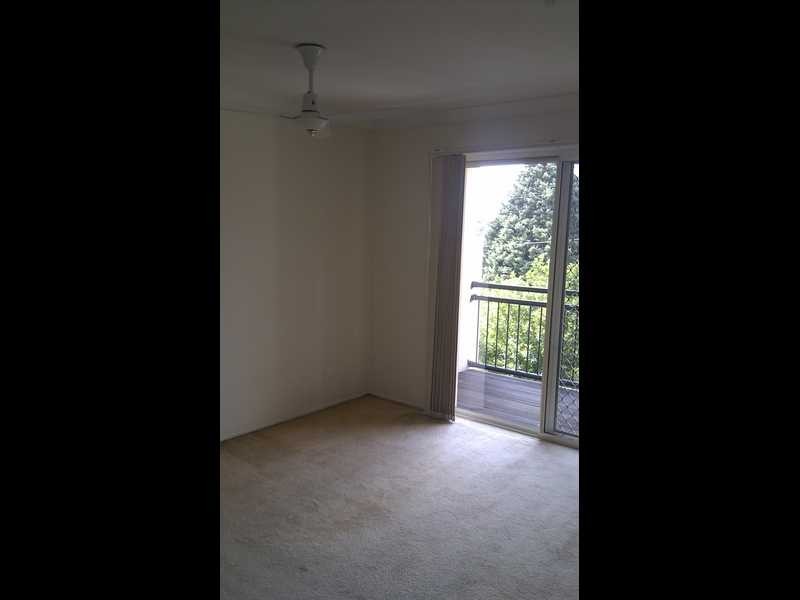 Unit/4/7 Stamford Street, Yeerongpilly QLD 4105